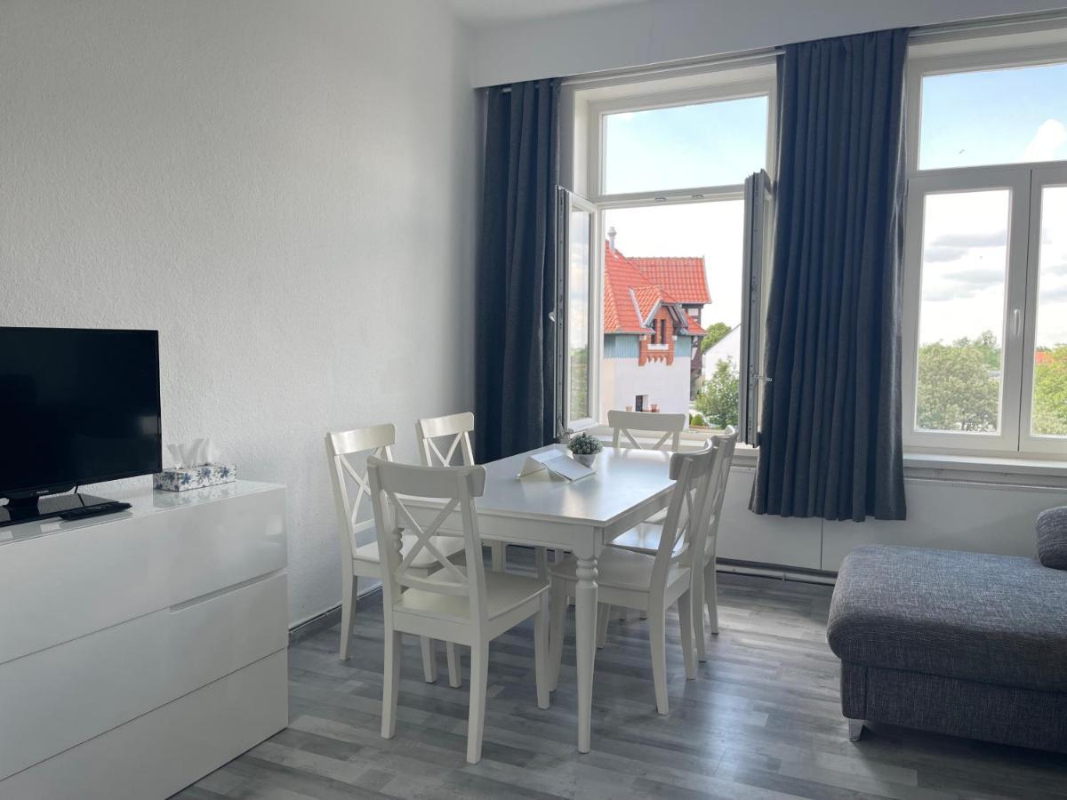 Moderne 4 Zimmer Apartment Mit Bergblick Stadtzentrum Contactless Check-In Gehrden  Exteriör bild