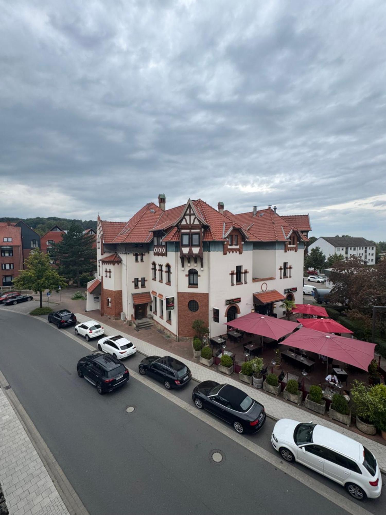 Moderne 4 Zimmer Apartment Mit Bergblick Stadtzentrum Contactless Check-In Gehrden  Exteriör bild